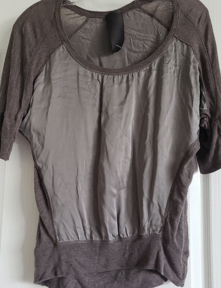 heather • silk scoop neck tee